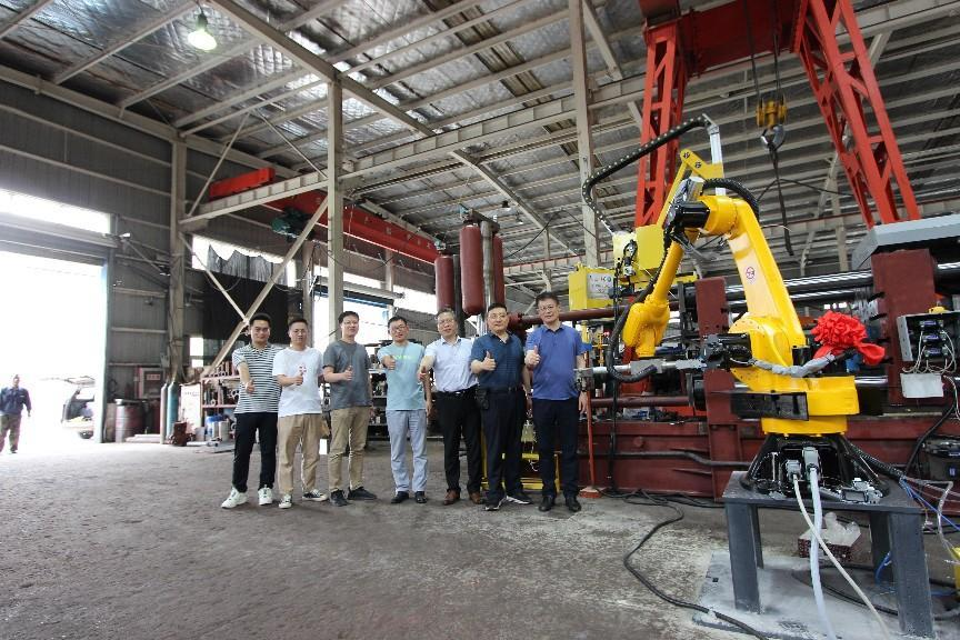 The first self-developed die casting robot in China has been successfully trial-produced in Longhua