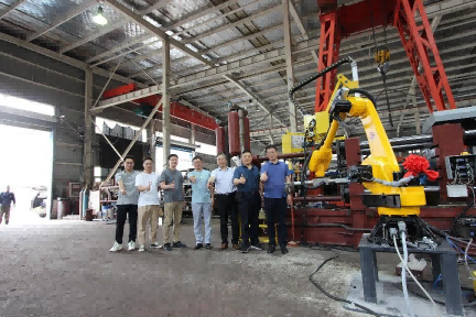China's first self-developed die casting robot was successfully trial-produced in Longhua, Bengbu  