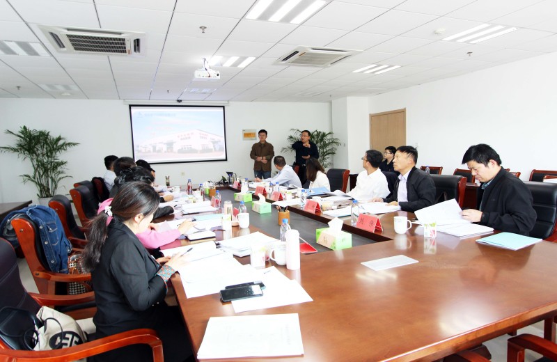 The spray-picking integrated robot project jointly developed by the Chinese Academy of Sciences was successfully defended and successfully concluded.
